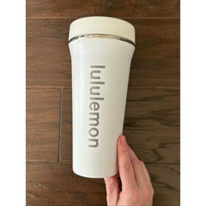 Lululemon 24 oz White Steel Tumbler with Straw lid